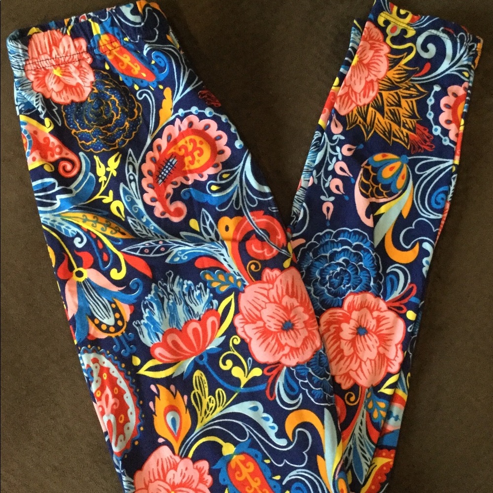 NWOT Agnes & Dora leggings